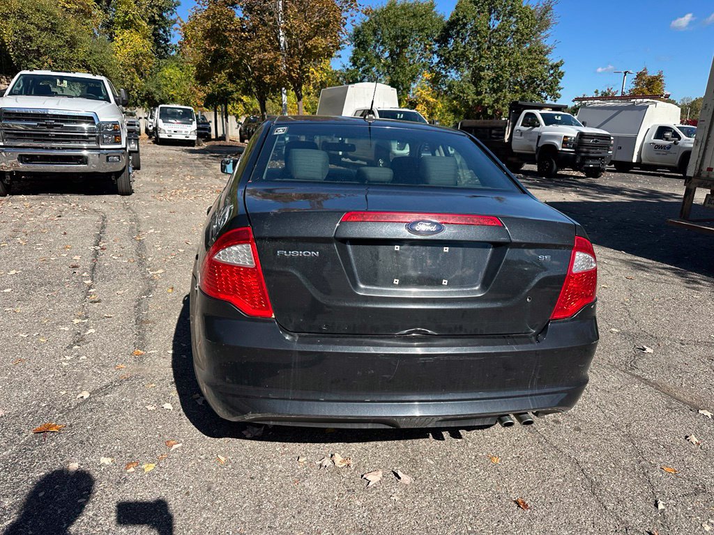 Used 2012 Ford Fusion SE FWD image 4