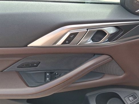 Used 2021 BMW 430i xDrive Coupe w/ Premium Package image 11