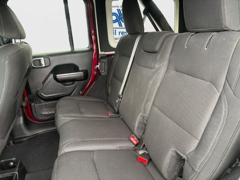Used 2021 Jeep Wrangler Unlimited Sport image 17