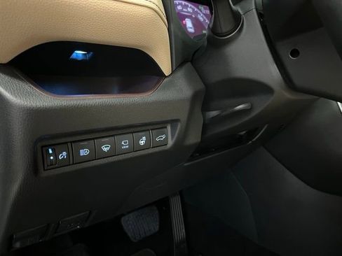 Certified 2022 Toyota RAV4 Limited image 15