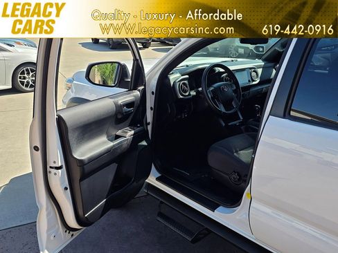 Used 2017 Toyota Tacoma TRD Off-Road w/ Tow Package image 48