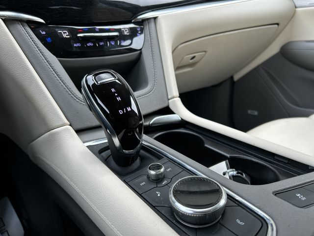 Used 2023 Cadillac XT6 Premium Luxury w/ Technology Package AWD/4WD image 47