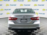 Used 2018 Toyota Camry LE image 6
