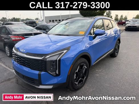 Used 2026 Kia Sportage EX w/ EX Panorama Roof Package AWD/4WD image 3