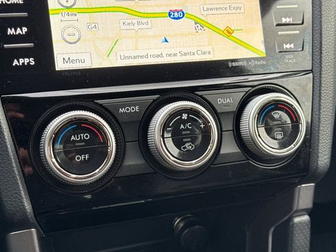 Used 2018 Subaru Forester 2.5i Touring w/ Popular Package #2 image 19