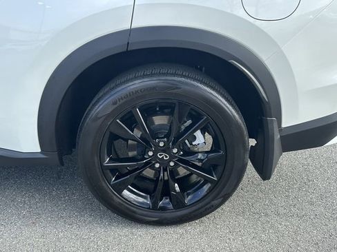 Used 2025 INFINITI QX60 Luxe w/ Black Edition image 21