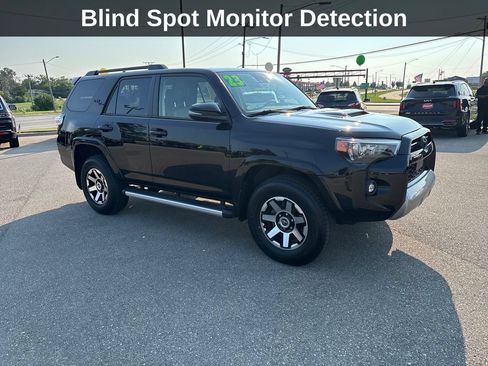 Used 2023 Toyota 4Runner TRD Off-Road Premium w/ Moonroof Package AWD/4WD image 9