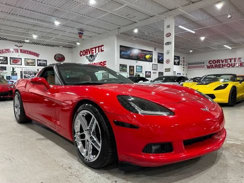 Used 2008 Chevrolet Corvette Coupe w/ Preferred Equipment Group RWD image 5