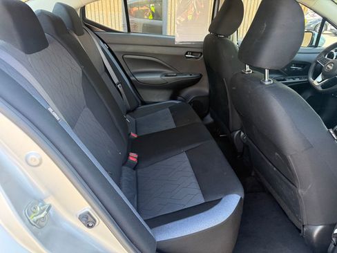 Used 2025 Nissan Versa SV FWD image 17