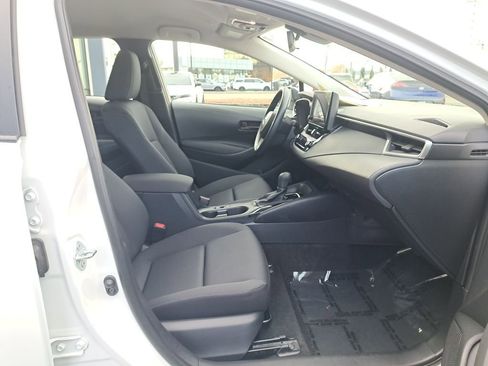 Used 2023 Toyota Corolla LE image 15
