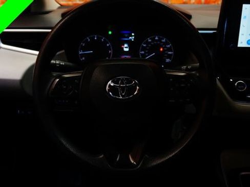 Used 2023 Toyota Corolla LE FWD image 12