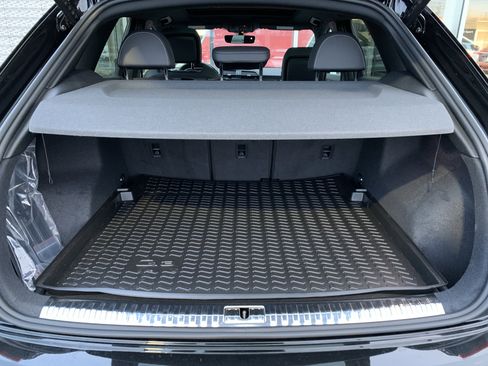 Certified 2025 Audi Q3 2.0T Premium w/ Convenience Package image 19