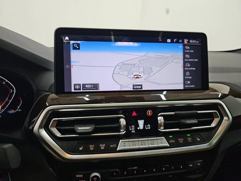 Used 2025 BMW X4 xDrive30i AWD/4WD image 11