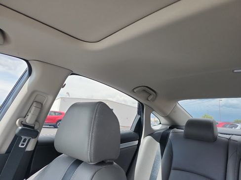 Used 2018 Honda Civic EX-L image 28
