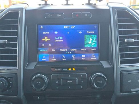 Used 2018 Ford F150 XLT w/ Equipment Group 302A Luxury image 21