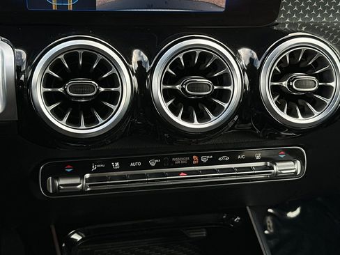 Certified 2024 Mercedes-Benz EQB 250+ image 19