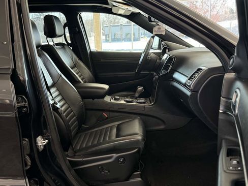 Used 2021 Jeep Grand Cherokee Limited X image 28
