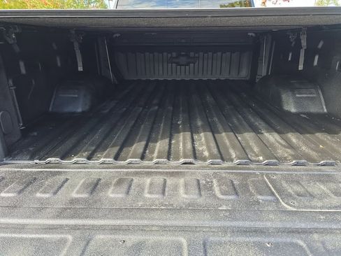 Certified 2020 Chevrolet Silverado 3500 LTZ w/ LTZ Plus Package image 33