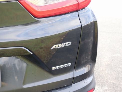 Used 2017 Honda CR-V Touring image 12