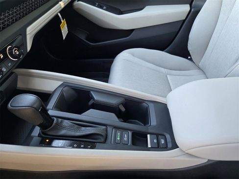New 2025 Honda Accord LX image 23
