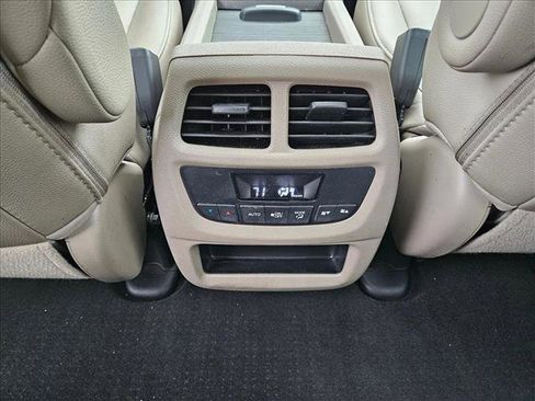 Used 2018 Honda Pilot EX-L image 17