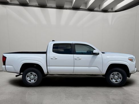 Used 2021 Toyota Tacoma SR w/ SR Convenience Package RWD image 6
