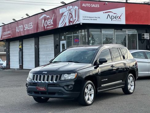Used 2014 Jeep Compass Sport w/ Power Value Group image 2