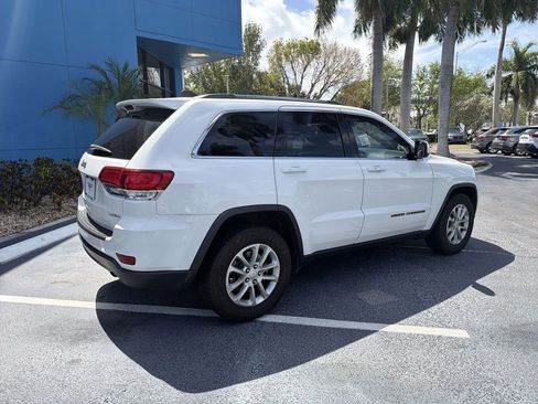 Used 2021 Jeep Grand Cherokee Laredo image 8