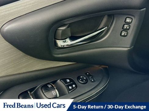 Used 2018 Nissan Murano Platinum AWD/4WD image 19
