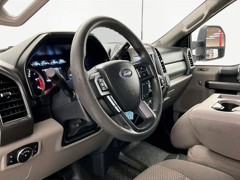Used 2022 Ford F350 XLT w/ XLT Value Package image 16