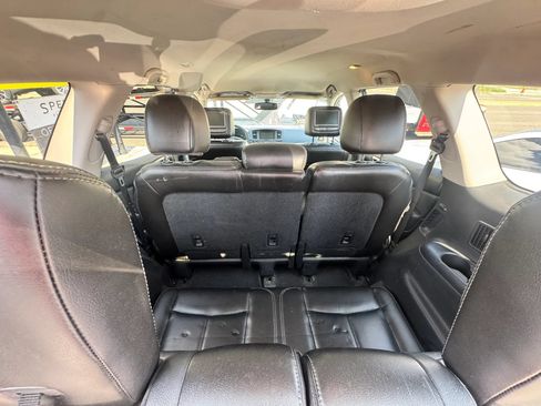 Used 2013 Nissan Pathfinder SL w/ Trailer Tow Pkg AWD/4WD image 19