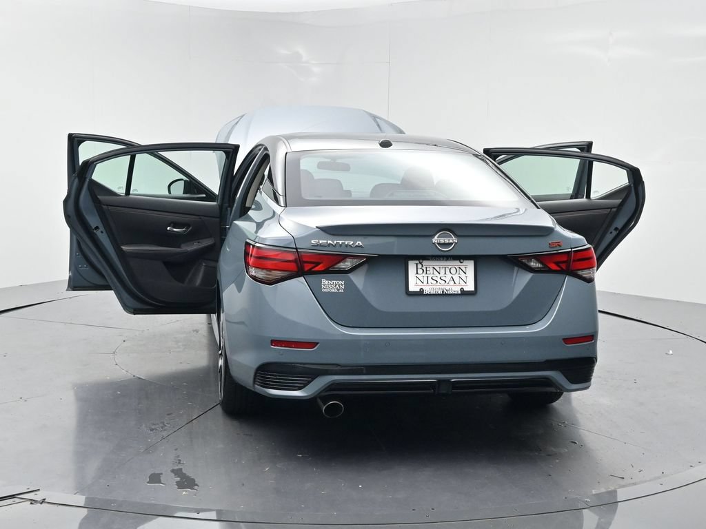 Used 2025 Nissan Sentra SR w/ SR Premium Package FWD image 29