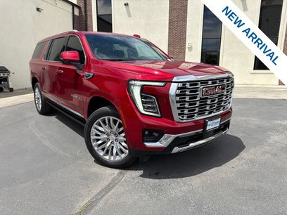 Used 2025 GMC Yukon XL Denali w/ Sun & Power Step Package