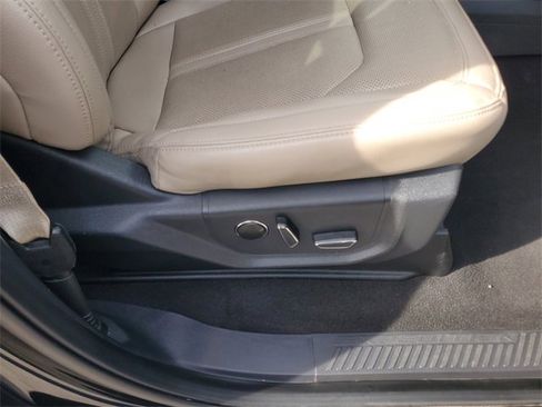 Used 2024 Ford Expedition Max Limited image 35