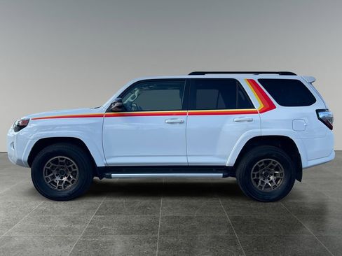 Used 2023 Toyota 4Runner 40th Anniversary SE AWD/4WD image 5