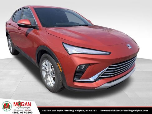 Used 2024 Buick Envista Preferred w/ Convenience I Package FWD image 2