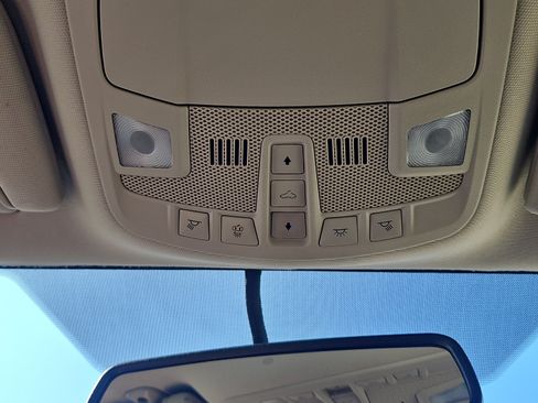 Used 2017 Ford Fusion Titanium FWD image 26