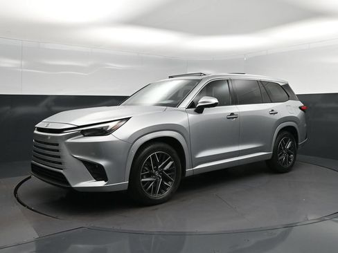 Certified 2024 Lexus TX 350 AWD w/ Technology Package image 3