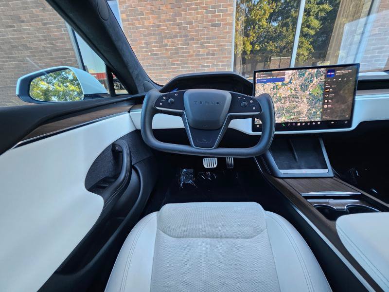 Used 2023 Tesla Model S AWD/4WD image 4