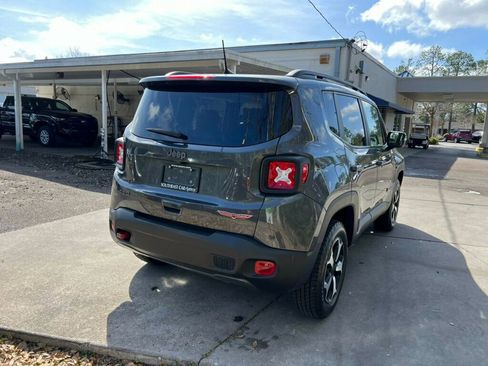 Used 2022 Jeep Renegade Trailhawk w/ Sun/Sound Group image 11