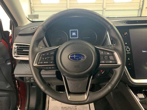 Used 2025 Subaru Outback Limited image 9