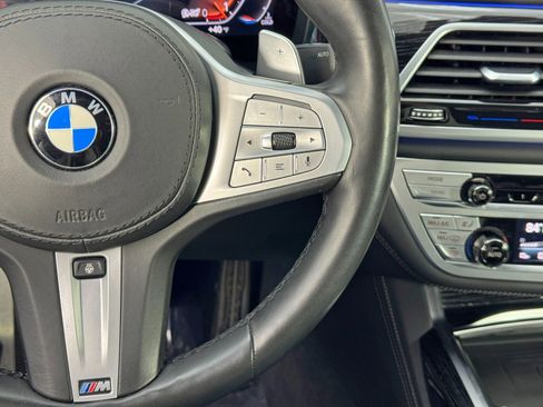 Used 2020 BMW 750i xDrive 750i xDrive w/ Executive Package image 23