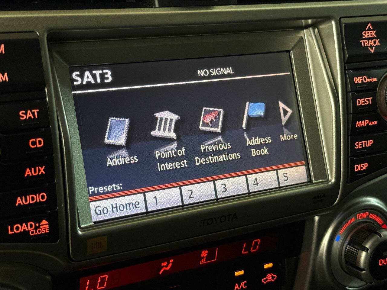 Used 2011 Toyota 4Runner Limited AWD/4WD image 50