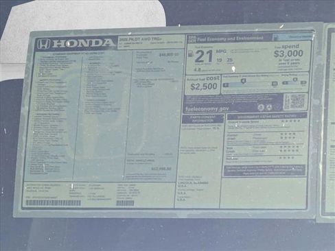 New 2025 Honda Pilot Touring image 18