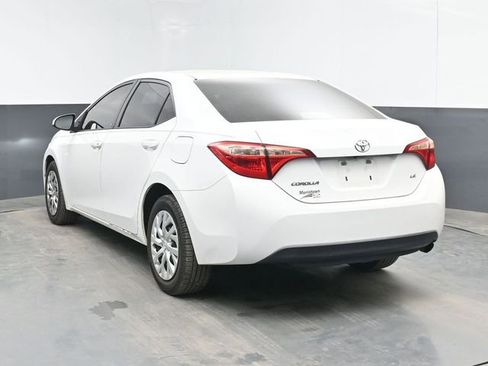 Used 2017 Toyota Corolla LE image 7