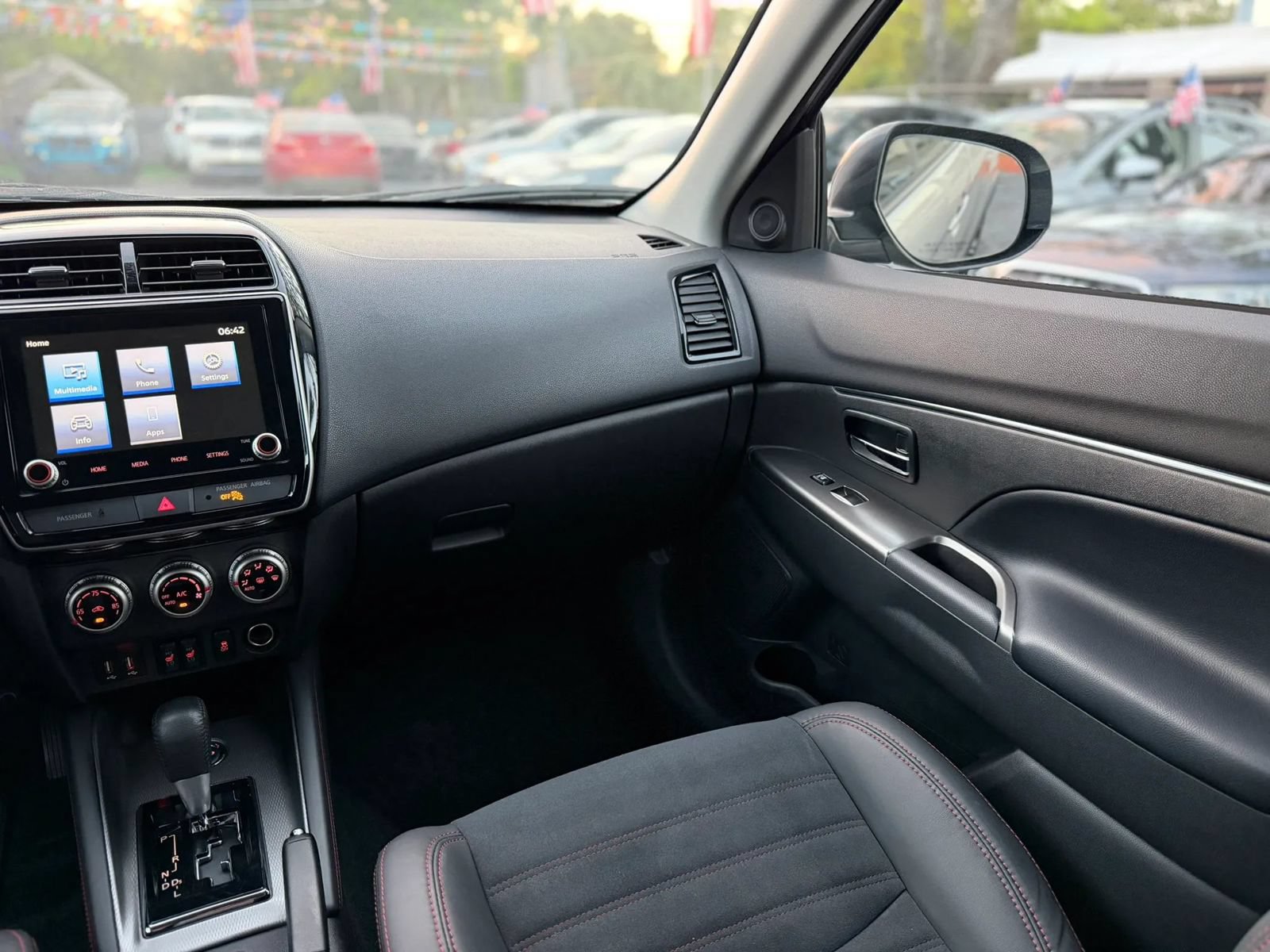 Used 2022 Mitsubishi Outlander Sport SE AWD/4WD image 27