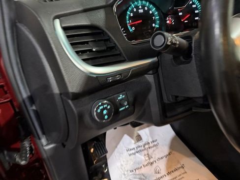 Used 2016 Chevrolet Traverse LT w/ Traveler's Package image 13