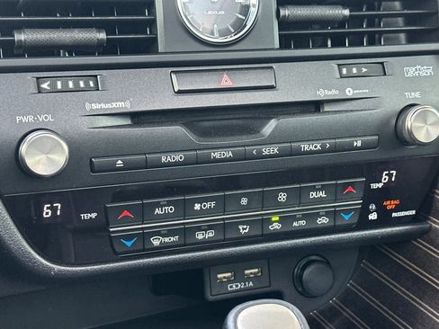 Certified 2020 Lexus RX 350 FWD w/ Luxury Package image 21