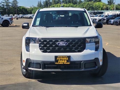 New 2025 Ford Maverick XLT image 3