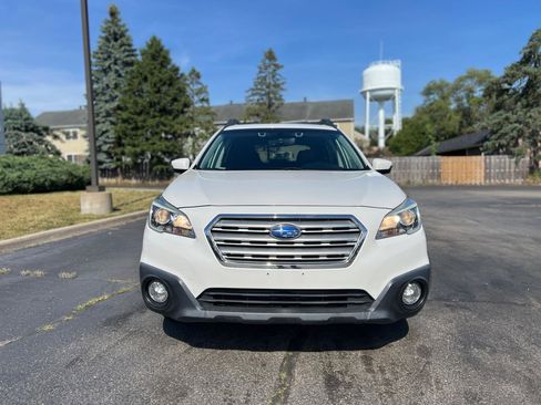 Used 2017 Subaru Outback 2.5i Premium AWD/4WD image 13